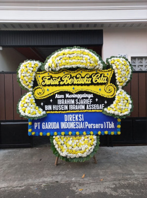 Papan Bunga Duka di Kampung Tangah